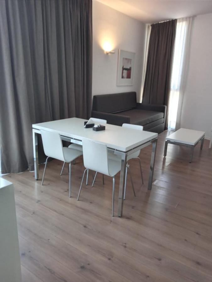بيلار Rental Suites Pilar المظهر الخارجي الصورة